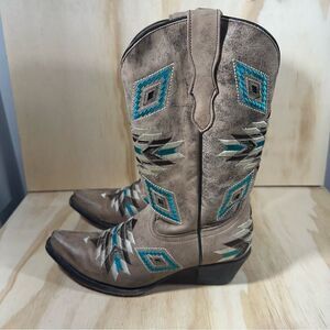 Corral Teens Aztec Pattern Cowgirl Boots Size 6